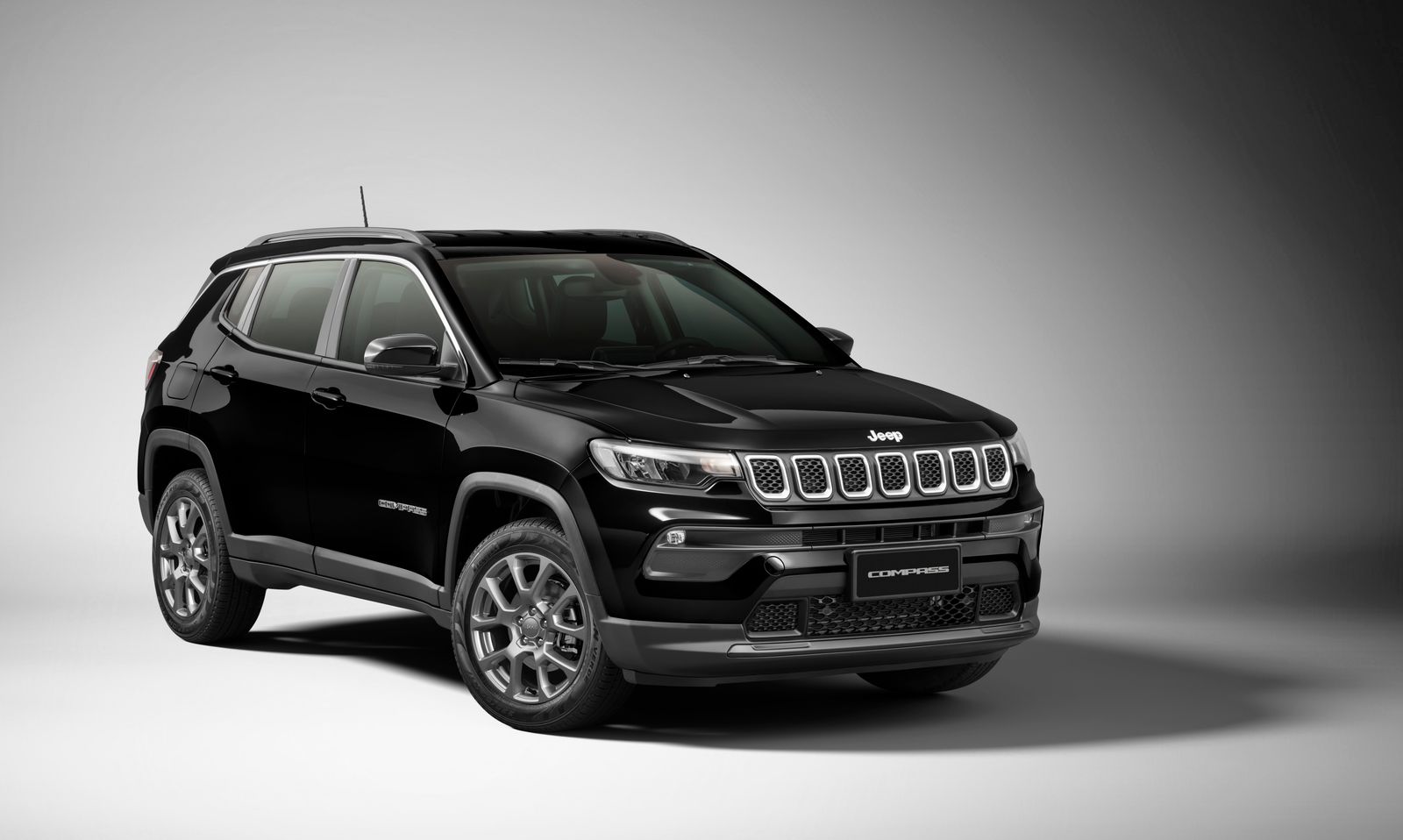 Jeep Compass Sport 2026, SUV médio elegível ao Move Brasil